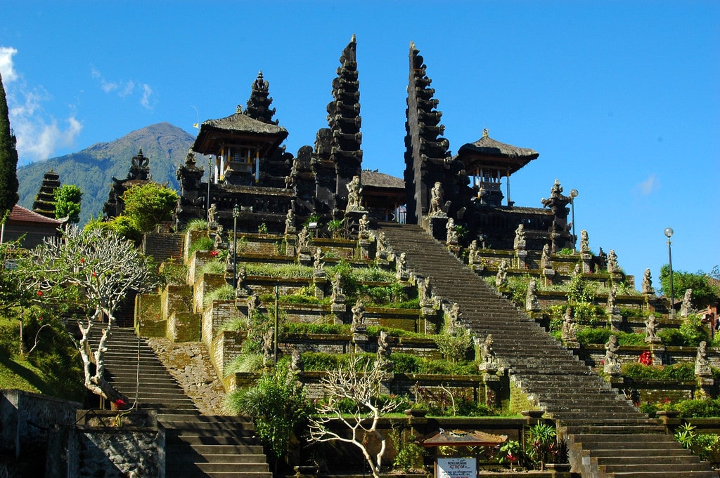 Život na Bali: výhody a nevýhody
