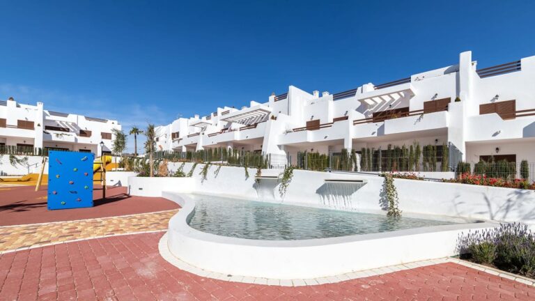 Apartamentos num complexo em Almeria, Espanha